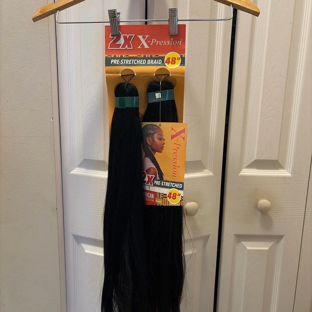 2X X-Pression Pre-Stretched Braid Hair - 48” Black